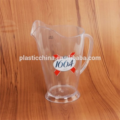 H503 1.5liter milk jug with Kronenbourg logo printed